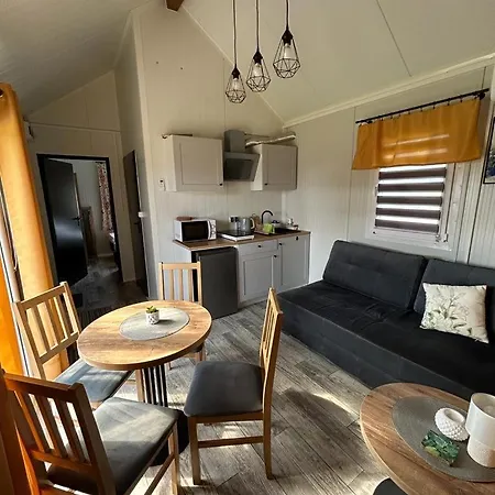 Sloneczny Horyzont 펜션 Zastan